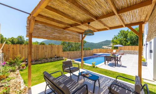 Villa Belis — 2