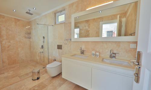 Villa Bella — 52