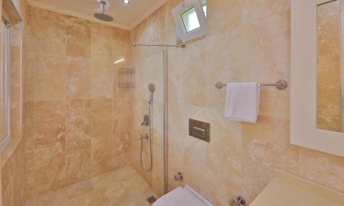 Villa Bella — 46