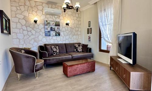 Villa Berat — 11
