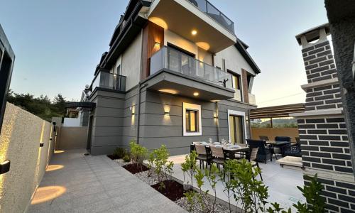 Villa Berfin Karagedik — 1