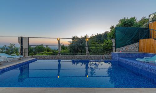 Villa Beyaz İslamlar — 6