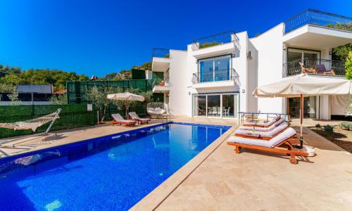 Villa Beyaz Kalkan — 11