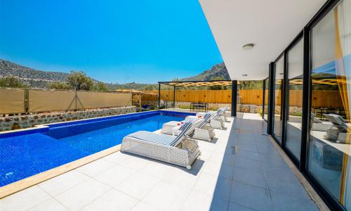 Villa Black Rose — 58