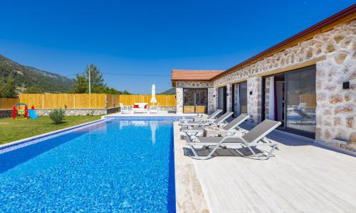 Villa Blue Bird — 9