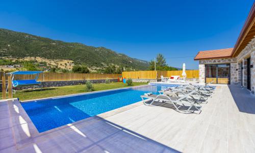 Villa Blue Bird — 13