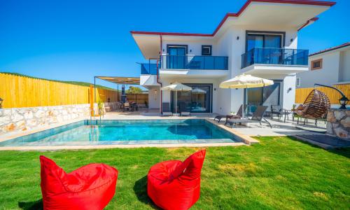 Villa Blue Moon Çukurbağ — 2