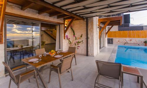 Villa Blue Vista — 52