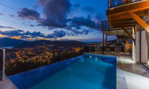 Villa Blue Vista — 3