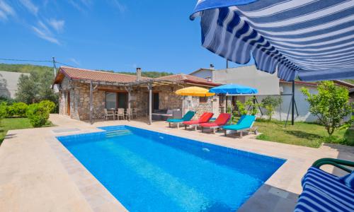 Villa Bonus — 8