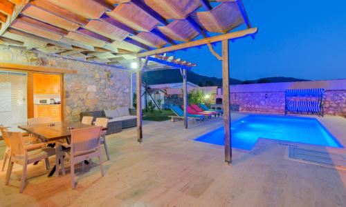 Villa Bonus — 5