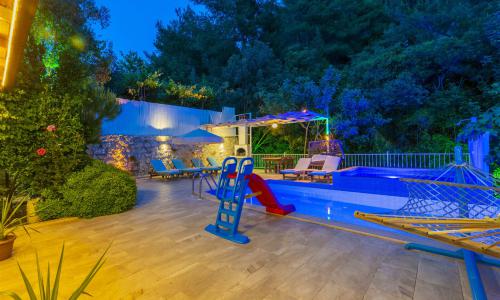 Villa Botanik — 12