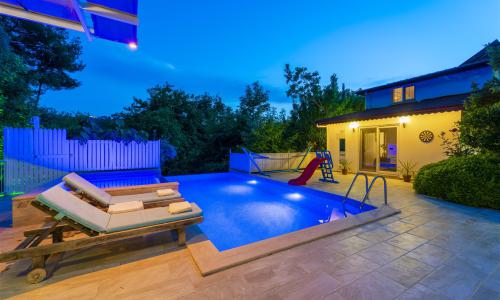 Villa Botanik — 10