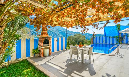 Villa Bozo 1 — 25