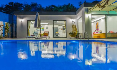 Villa Bozo 1 — 4