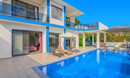 Villa Bozo 2 — 4