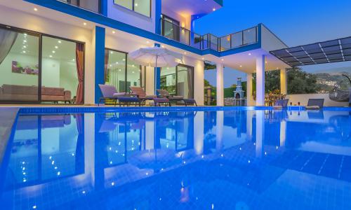 Villa Bozo 2 — 3