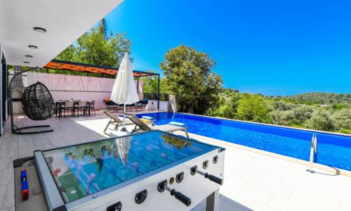 Villa Buse — 44