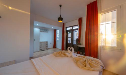 Villa Caledonia — 38
