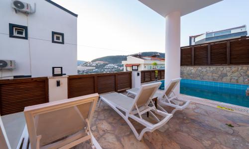 Villa Caledonia — 13