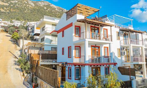 Villa Caledonia — 6