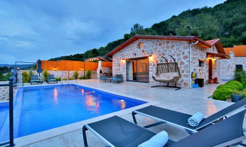 Villa Camdibi — 13