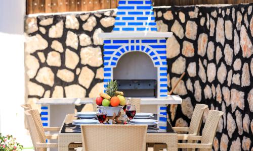 Villa Cancan — 18