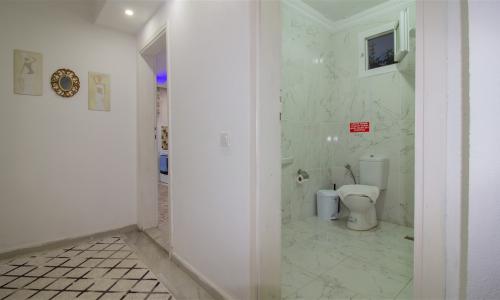 Villa Capital — 82