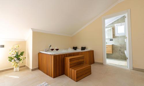 Villa Cappucino — 22