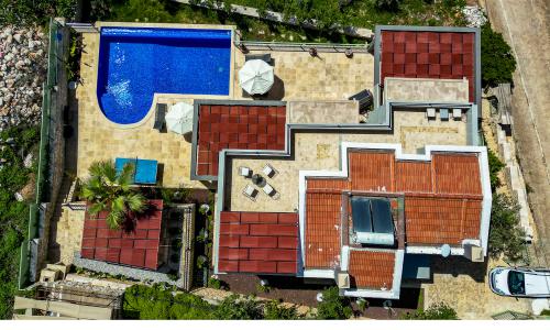 Villa Cecili — 9