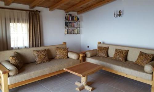Villa Cennet — 36
