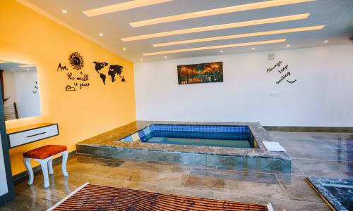 Villa Cerenimo — 35