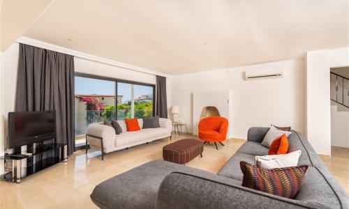 Villa City — 15