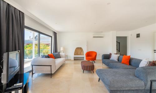 Villa City — 11