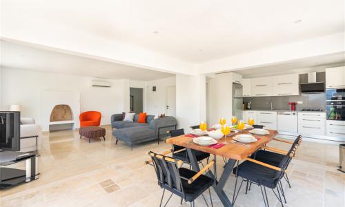 Villa City — 13