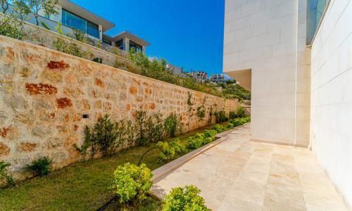 Villa Clara Exclusive — 106