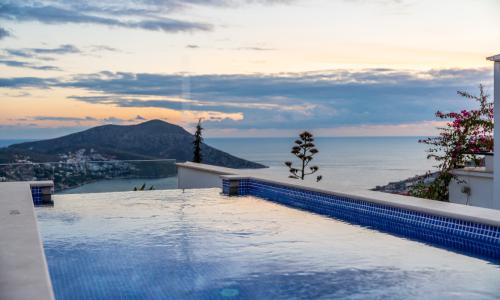Villa Cratos — 37