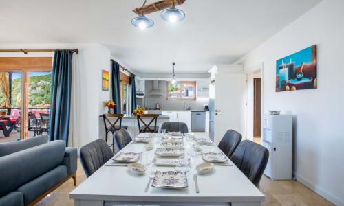 Villa Daphne — 51