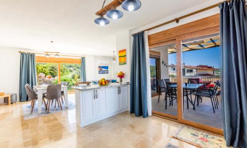 Villa Daphne — 38