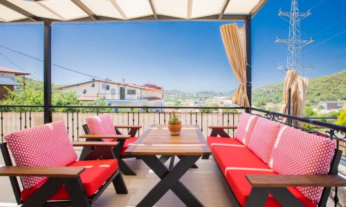 Villa Daphne — 34