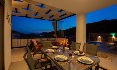 Villa Daphne — 37
