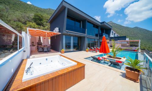 Villa Dark Palace — 4