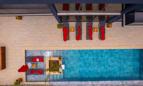 Villa Dark Palace — 99