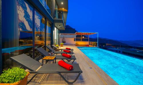 Villa Dark Palace — 43