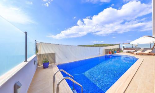 Villa Deniz — 16