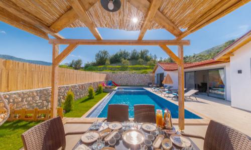Villa Dessa — 13