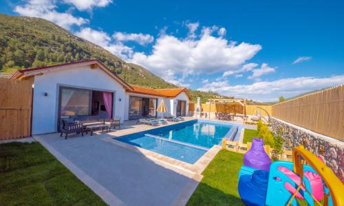 Villa Dessa — 3