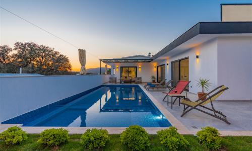 Villa Deştiman — 18