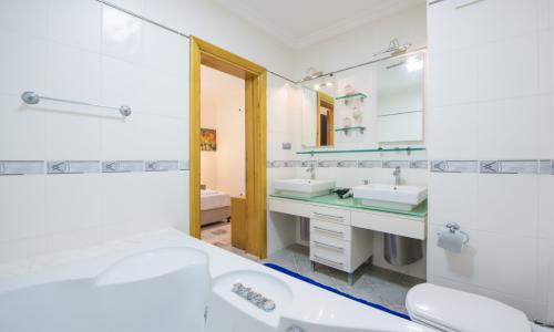 Villa Devina — 38