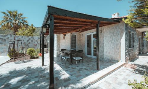Villa Devina — 14